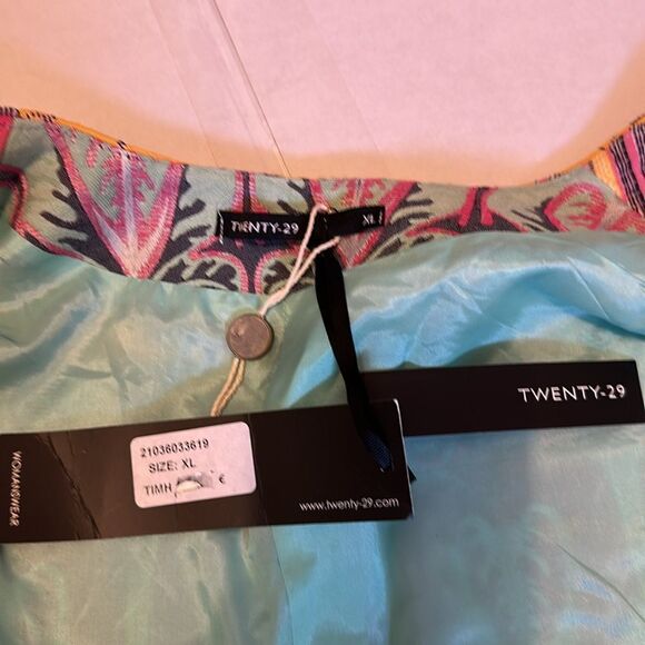 TWENTY-29 Colorful Floral Women's tapestry Coat size XL - Picture 7 of 11